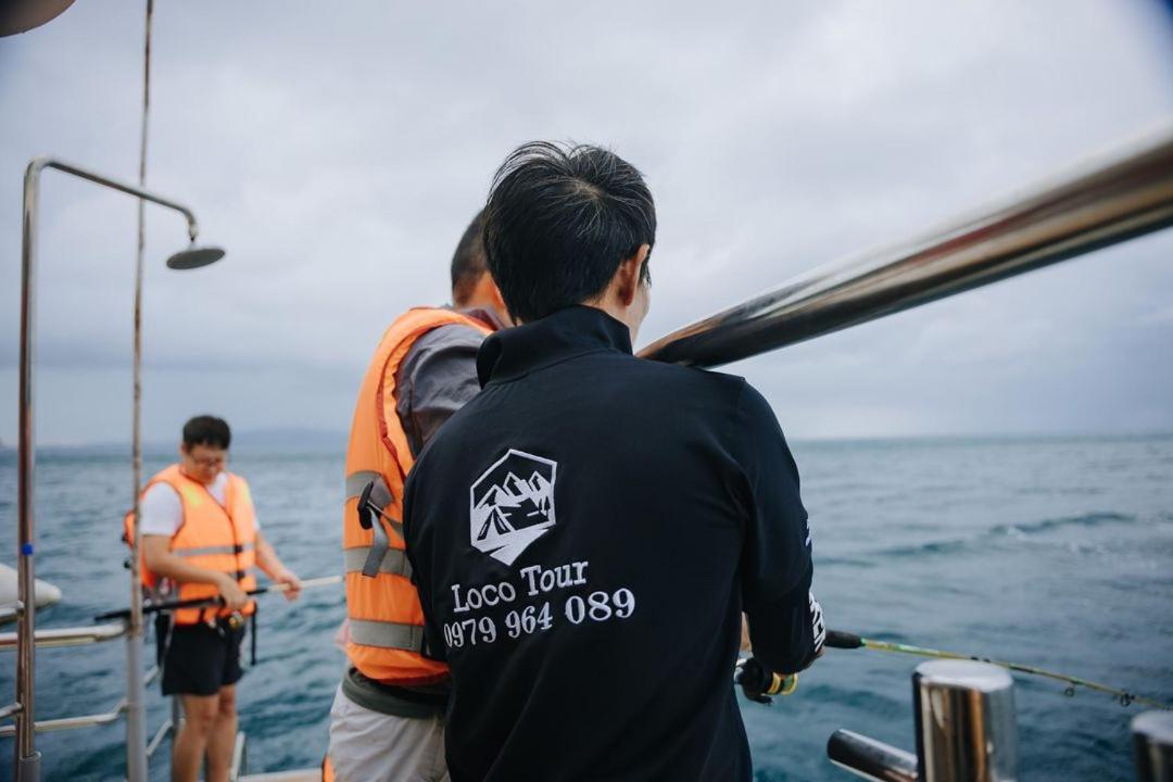 Con Dao Backpacker - Loco Camping Chi Khu Co Ong Exteriör bild