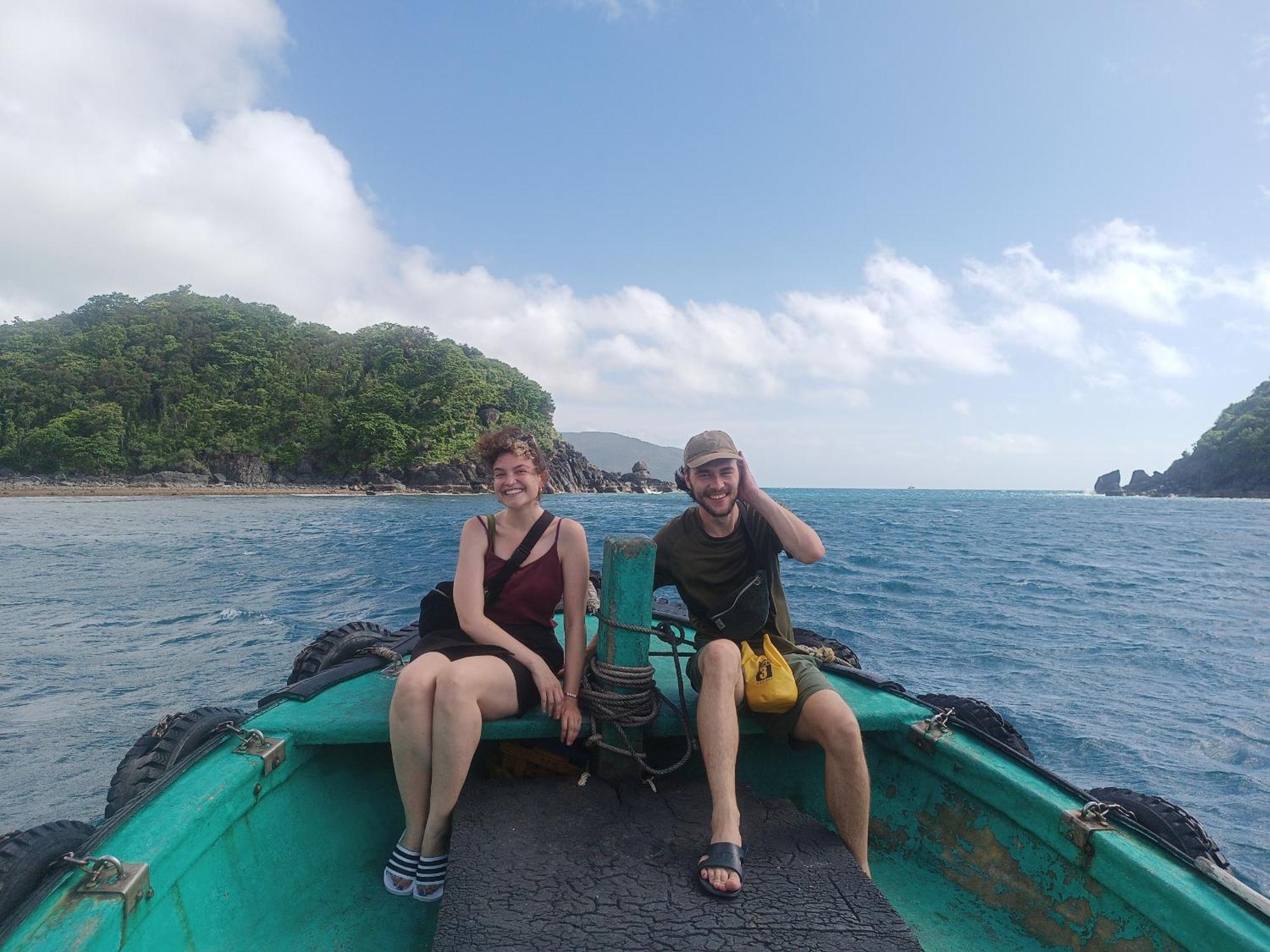 Con Dao Backpacker - Loco Camping Chi Khu Co Ong Exteriör bild